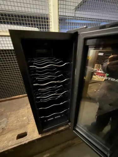 Adega Climatizada Brastemp 12 garrafas 110v.