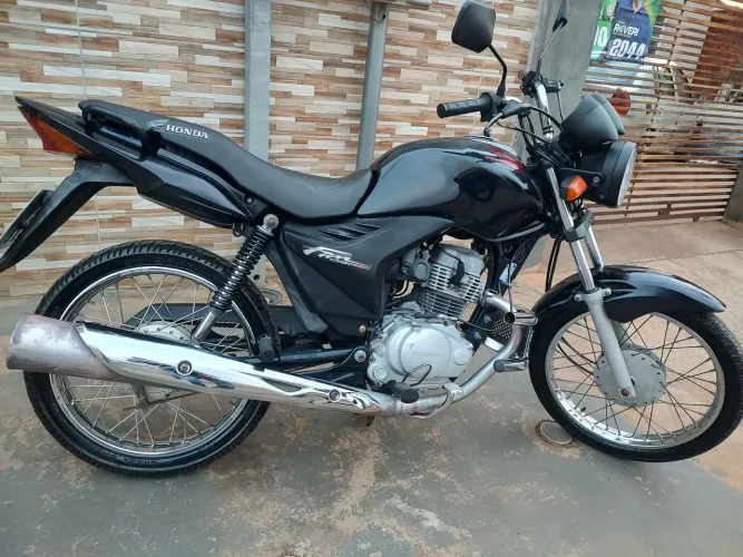 Vende-se FAN 150 ESI - 10.500$