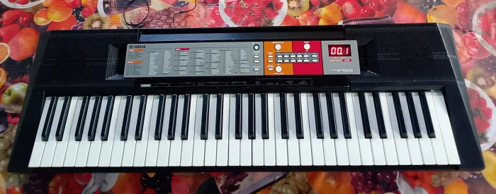 Teclado yamara psr F50