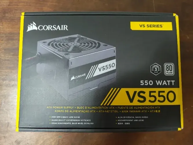 Fonte PC Corsair VS550 550W 80 Plus White - Usada