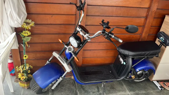 Scooter elétrica 