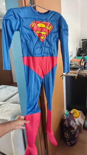 Fantasia Super homem 10-12 anos