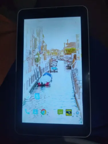 Vendo Tablet DL 2811. 8GB de memória ram 1GB meu whatsapp *
