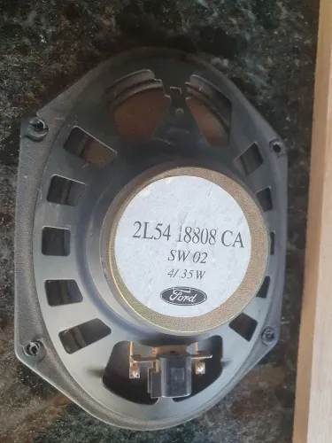 Falantes originais ford