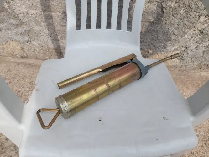 Engraxadeira manual