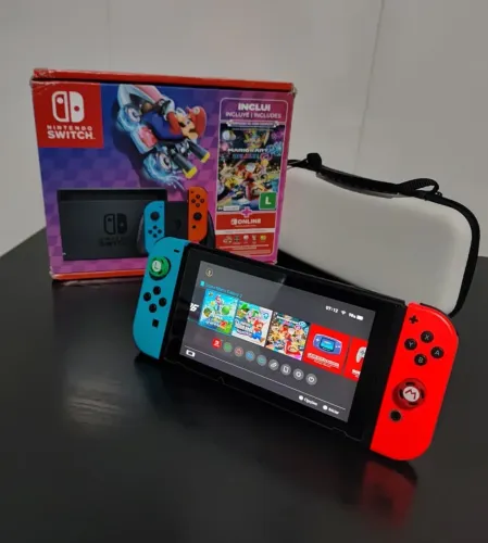 Nintendo Switch 