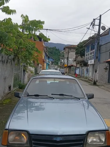 Chevrolet Monza Classic SE 2.0 /mpfi E EFI 2P E 4P 1989