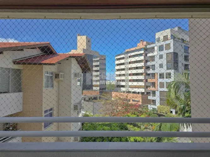 Apartamento com 2 quartos à venda no bairro Itacorubi em Florianópolis