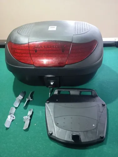 Vendo bauleto para moto