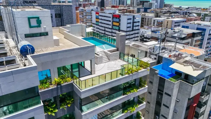 Cobertura Garden com Piscina Privativa à venda na Ponta Verde no Edf Giardini