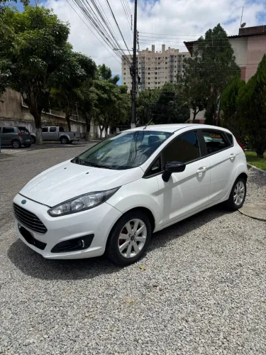 Ford Fiesta 1.5 16V Flex Mec. 5P 2016