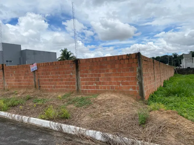 VENDO TERRENO RESIDENCIAL EM SORRISO 390M² PEGO VEÍCULO