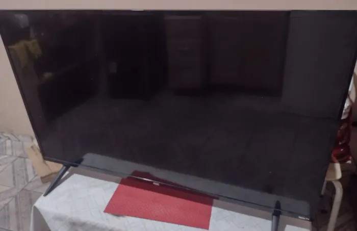Tv AOC 43 pra aproveitar peças