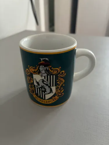Caneca pequena do Harry Potter