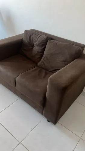 VENDE-SE SOFÁ 2 LUGARES $150,00