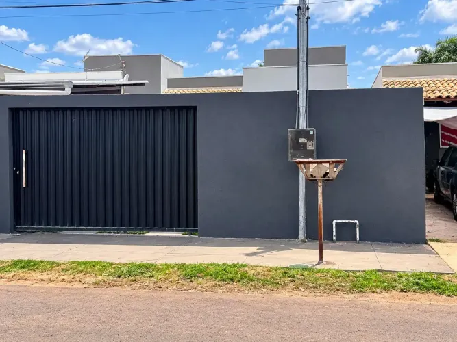 Ágio Casa / Bairro São Simão/ Várzea Grande