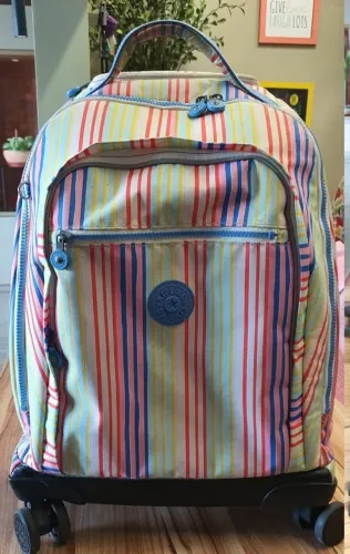 Mochila Kipling com rodinha (tam GG)