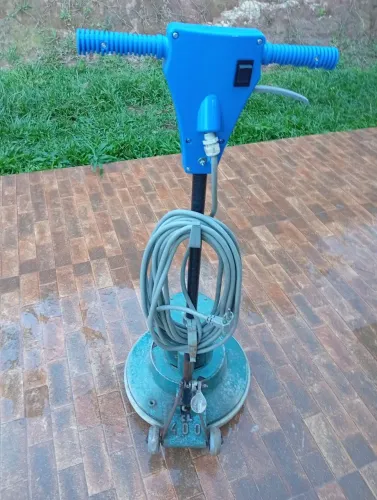 Vendo Enceradeira cleaner 400