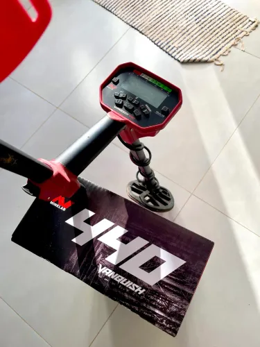 DETECTOR DE METAIS I MINELAB VANQUISH 440