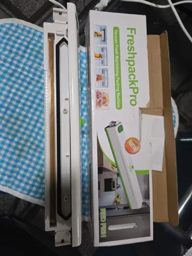 Vendo Seladora à vácuo Freshpack Pro doméstica usada