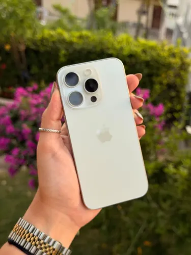 iPhone 15 pro 512gb