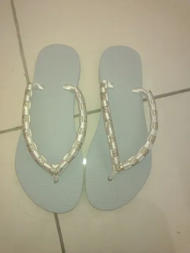 Sandália decorada