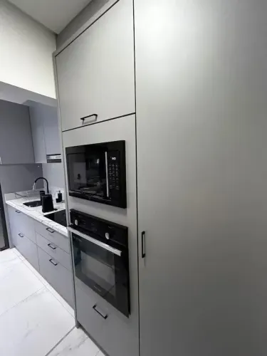 Apartamento com 2 dormitórios sendo 1 suíte e 1 vaga de garagem em Governador Celso Ramos/