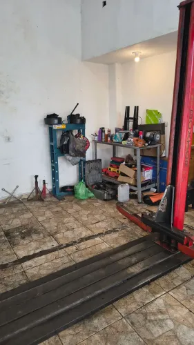 Passo o ponto oficina mecânica bem localizada.