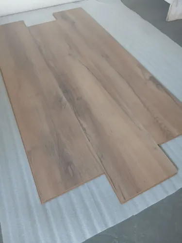 Piso laminado 