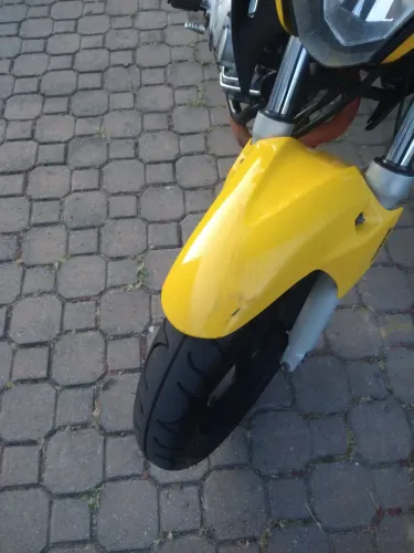 Vende-se CB300 ABS