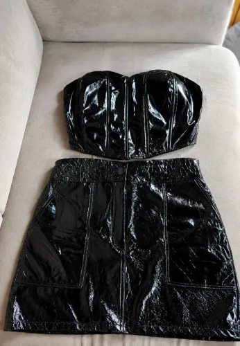Conjunto de couro