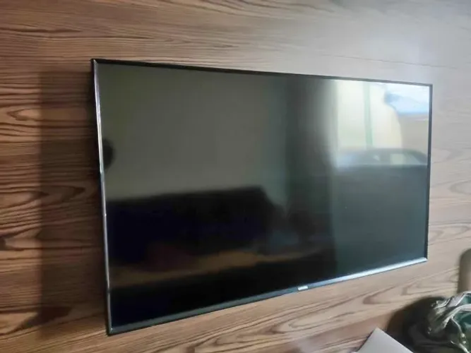 TV Sansung lcd 40 polegadas un40H4200Ag (retirada de peças)