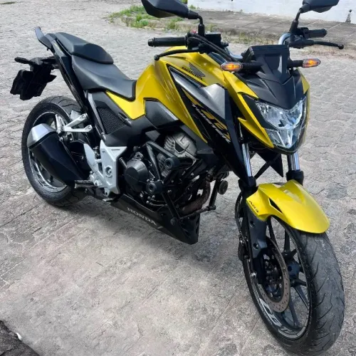HONDA CB300F 2024 14mil KM