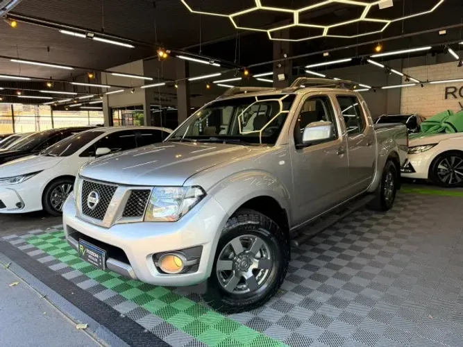 Nissan Frontier SV Attack CD 4X2 2.5 TB Diesel 2015