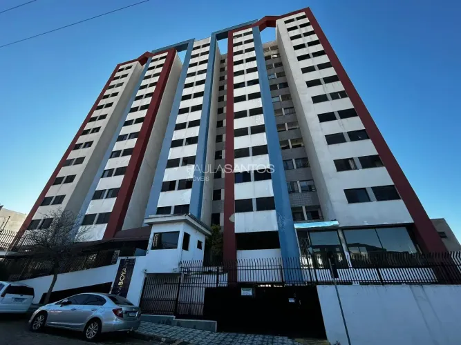 Apartamento à venda com 2 dormitórios no Centro de Sorocaba Edifício Flamboyant