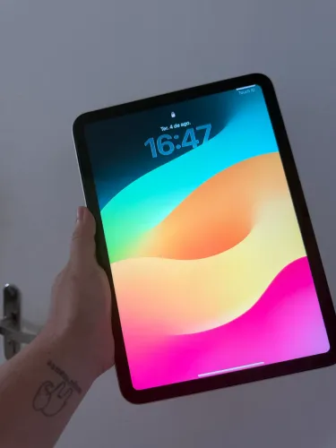 iPad 10 - 64G SILVER