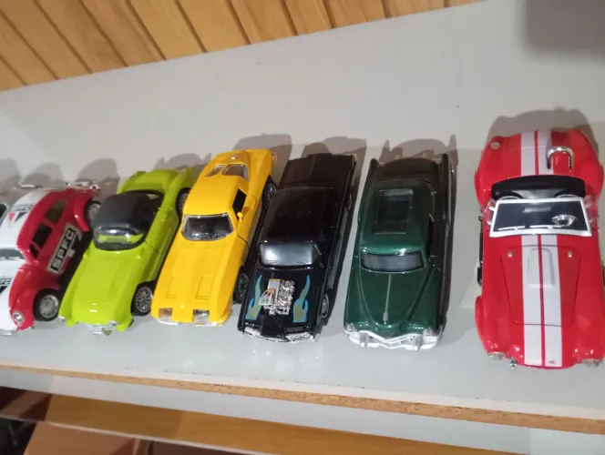 Vendo brinquedos novos apartirde 10,00