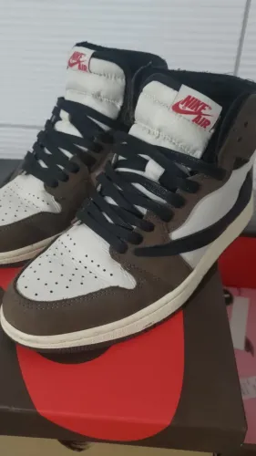 Air Jordan 1 high Travis scoot 
