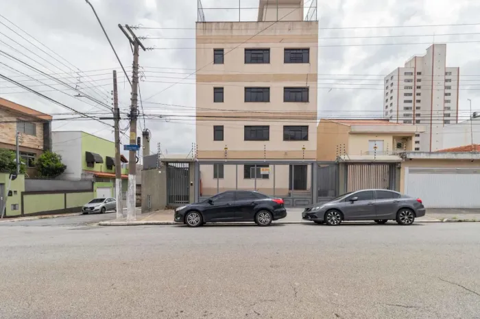 Prédio comercial na Rua Engenheiro Pegado, 1153 1078 m²