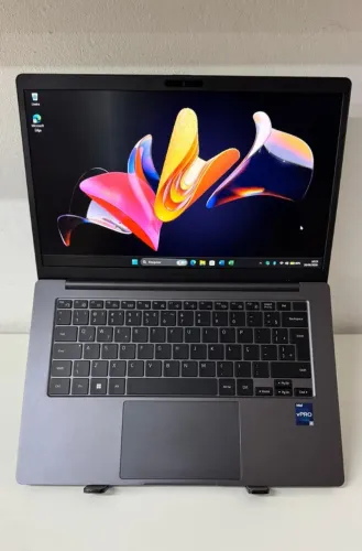 Notebook SAMSUNG GALAXY BOOK2 i5 12a GERAÇÃO - 16GB RAM - NVMe 512GB