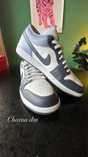 Nike Air Jordan 1 lilás
