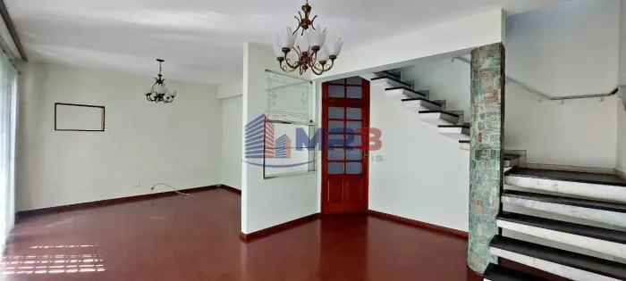 Tanque | Casa 4 quartos