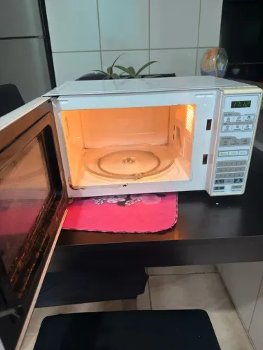 Microondas Midea