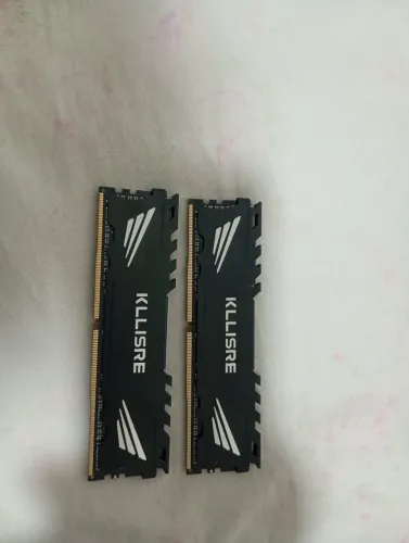 Vendo ou troco por memória de outra marca