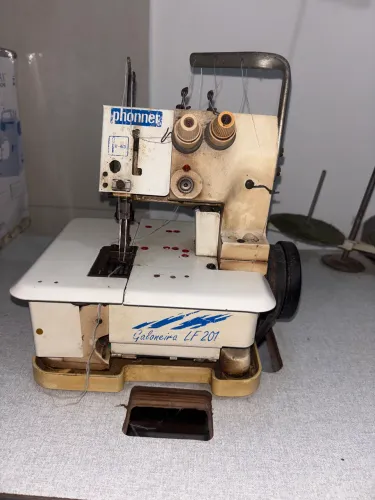 MÁQUINA GALONEIRA LF 201 USADA