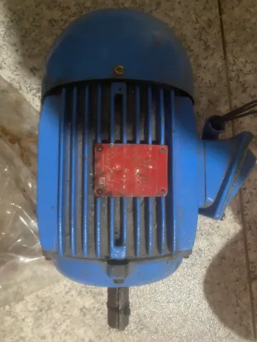 Motor de indução trifásico 5cv 