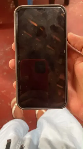 Celular XR NA Carcaça do 17           ACEITO TROCA POR OUTRO 