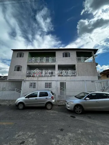 Prédio à Venda na QR 05 - Candangolândia | Apartamentos, Kitnet e Lojas | Excelente Rentab