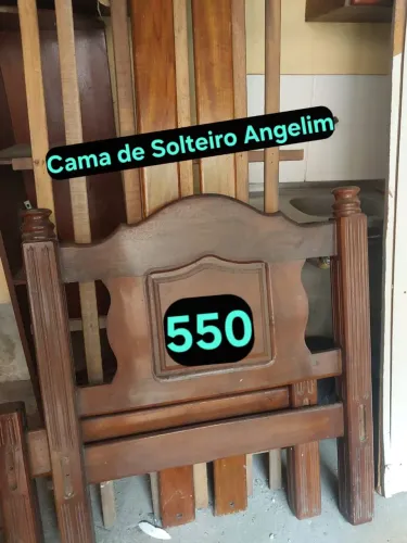 Cama de Angelim