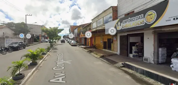 Imóvel para aluguel tem 220 metros quadrados em Cohatrac - Avenida Contorno Sul  - MA